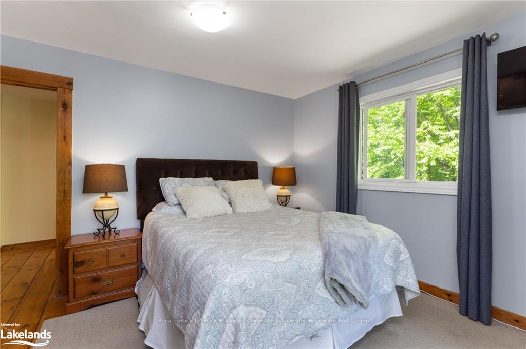 Photo 15 of 17 Labrash Lake Road, Whitestone — HOMEH