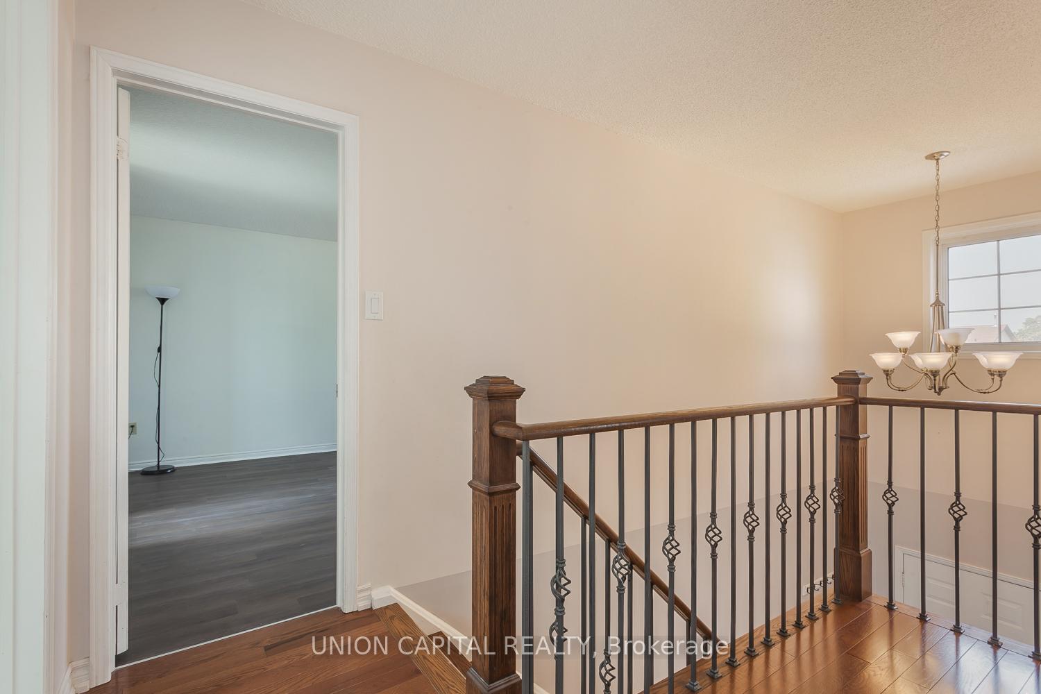 Photo 19 of 21 Horseshoe Drive, Whitby, Blue Grass Meadows — HOMEH