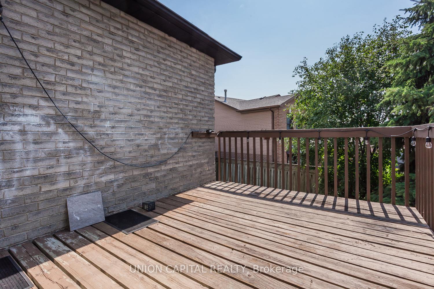 Photo 27 of 21 Horseshoe Drive, Whitby, Blue Grass Meadows — HOMEH