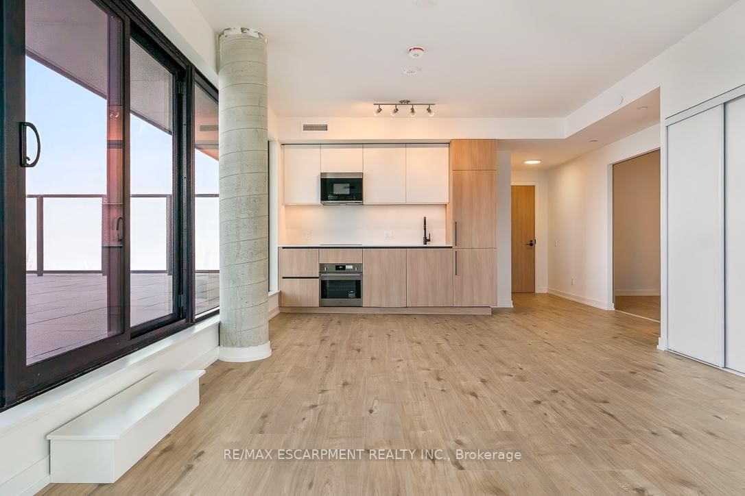 Photo 8 of Unit 3204, 35 Parliament St, Toronto, Waterfront Communities — HOMEH