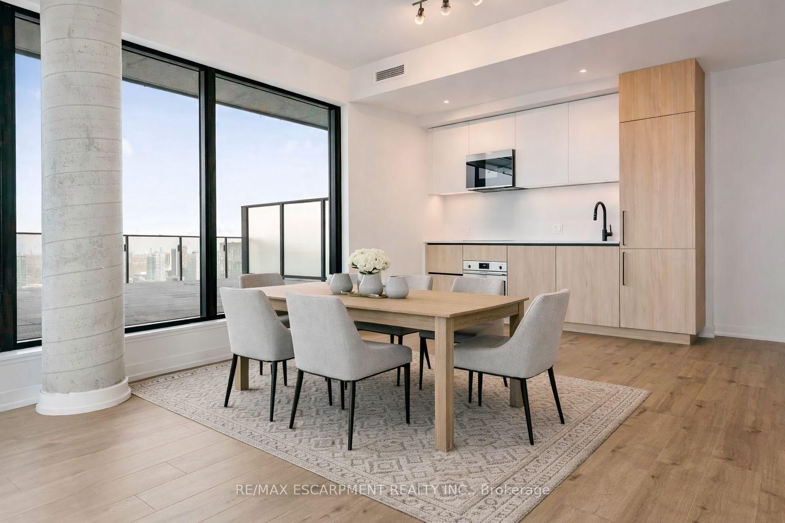 Photo 10 of Unit 3204, 35 Parliament St, Toronto, Waterfront Communities — HOMEH