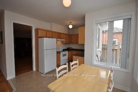 Photo 7 of 571 Vellore Woods Boulevard, Vaughan, Vellore Village — HOMEH