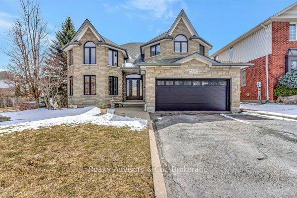 Photo 1 of 537 Buckingham Boulevard, Waterloo — HOMEH