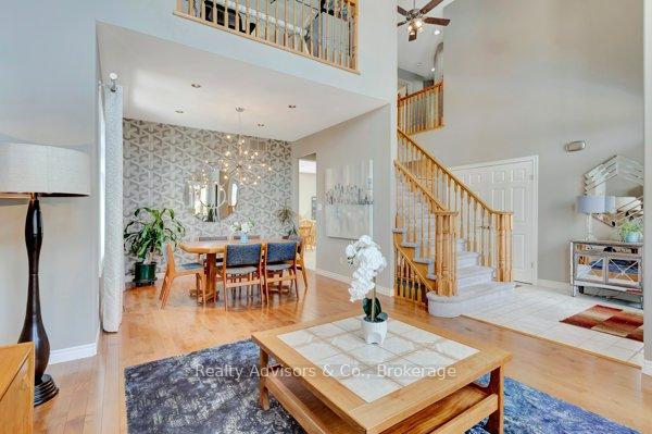 Photo 8 of 537 Buckingham Boulevard, Waterloo — HOMEH