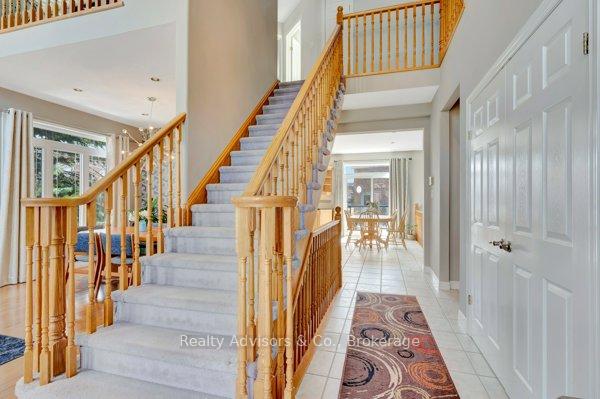 Photo 11 of 537 Buckingham Boulevard, Waterloo — HOMEH