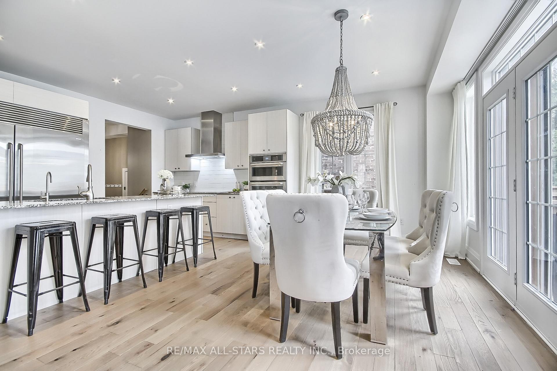 Photo 20 of 18 Pennine Drive, Whitby, Rural Whitby — HOMEH