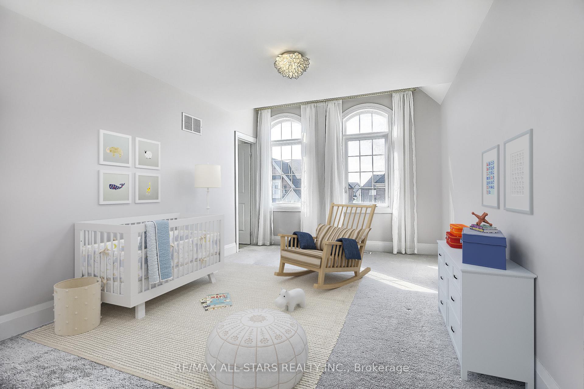 Photo 41 of 18 Pennine Drive, Whitby, Rural Whitby — HOMEH