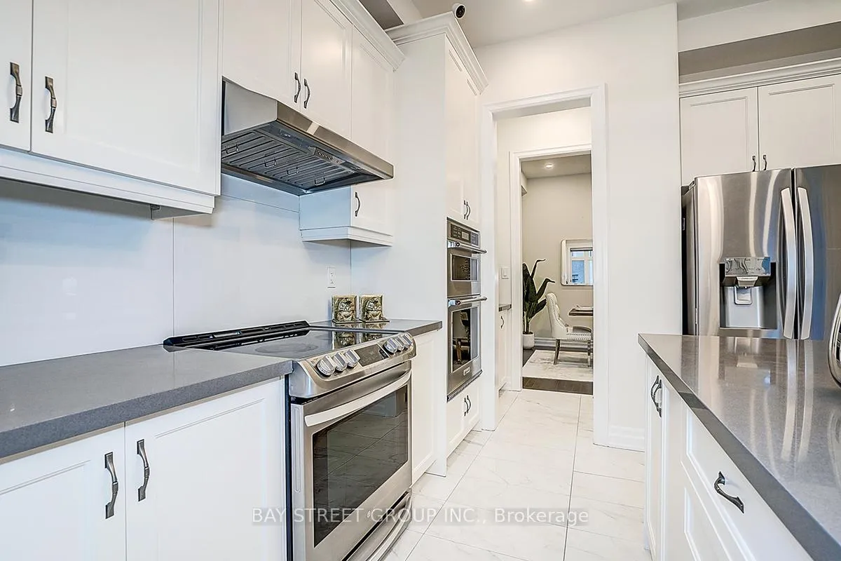 Photo 18 of 14 Botelho Circle, Aurora, Bayview Southeast — HOMEH