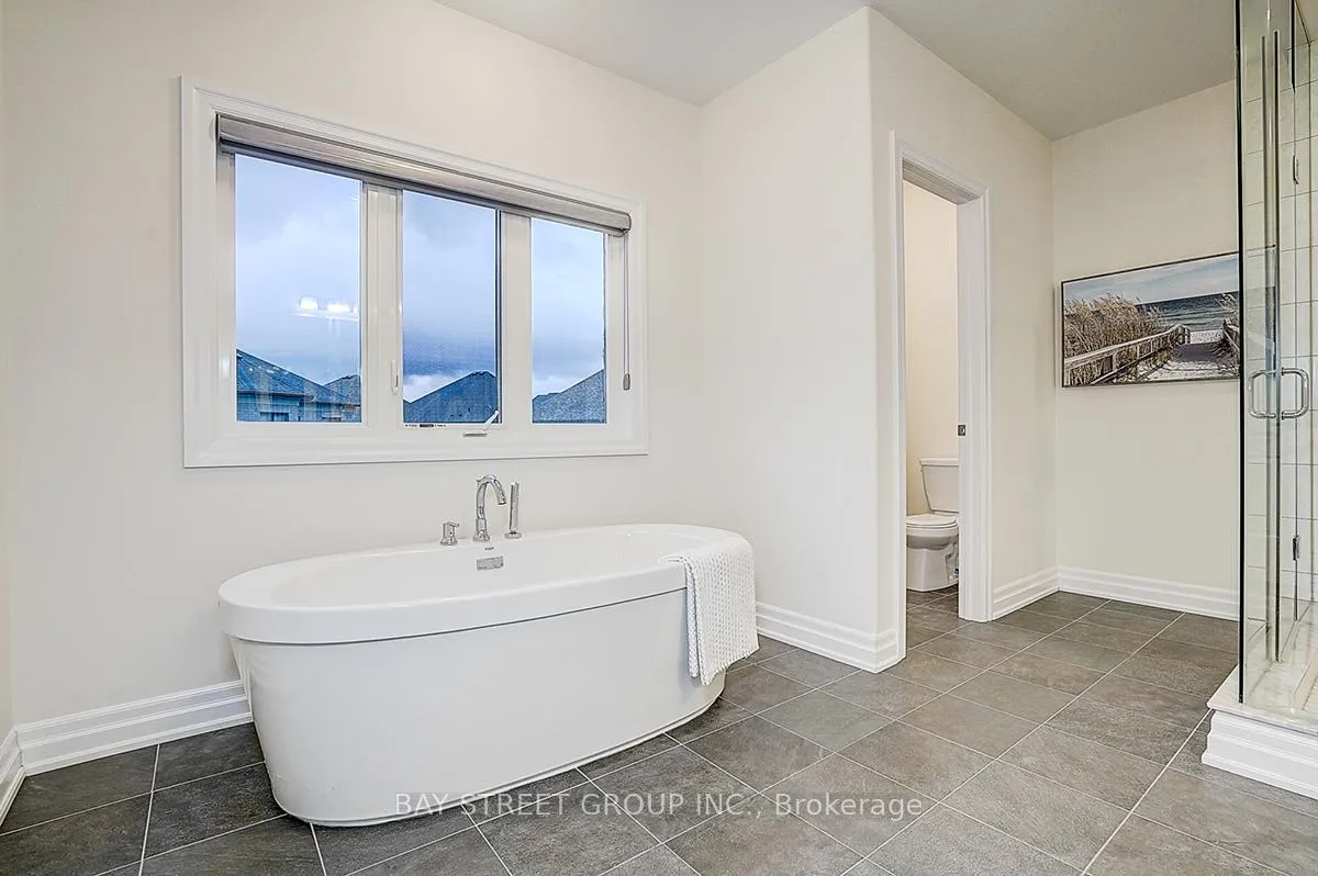 Photo 26 of 14 Botelho Circle, Aurora, Bayview Southeast — HOMEH
