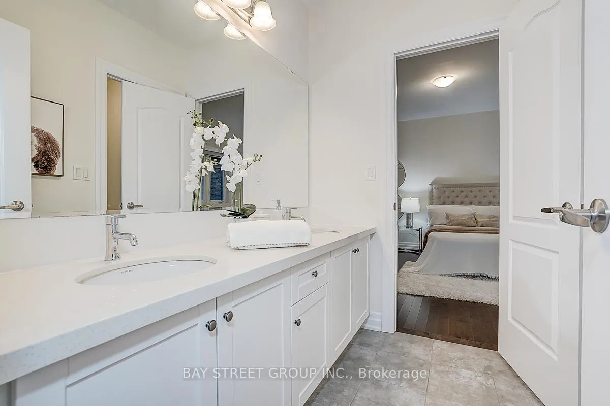 Photo 35 of 14 Botelho Circle, Aurora, Bayview Southeast — HOMEH