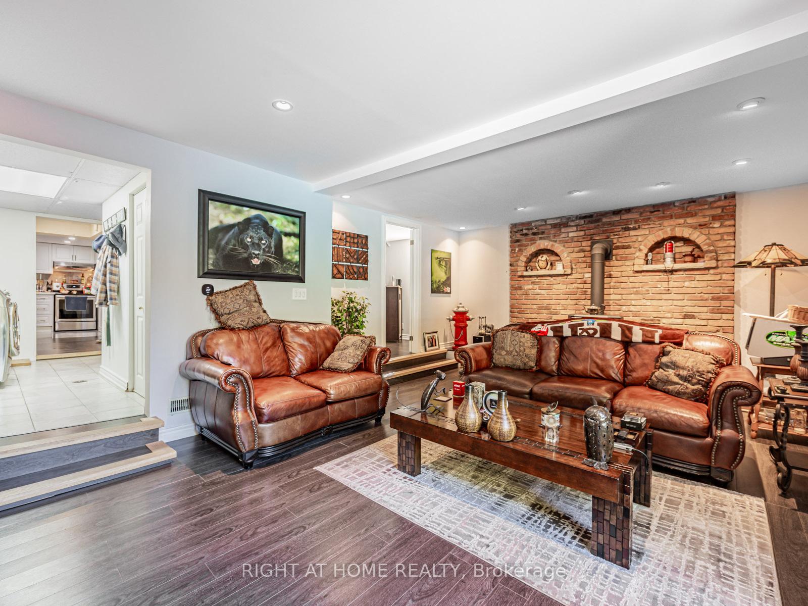 Photo 15 of 22 Jallan Drive, Ajax, Central West — HOMEH