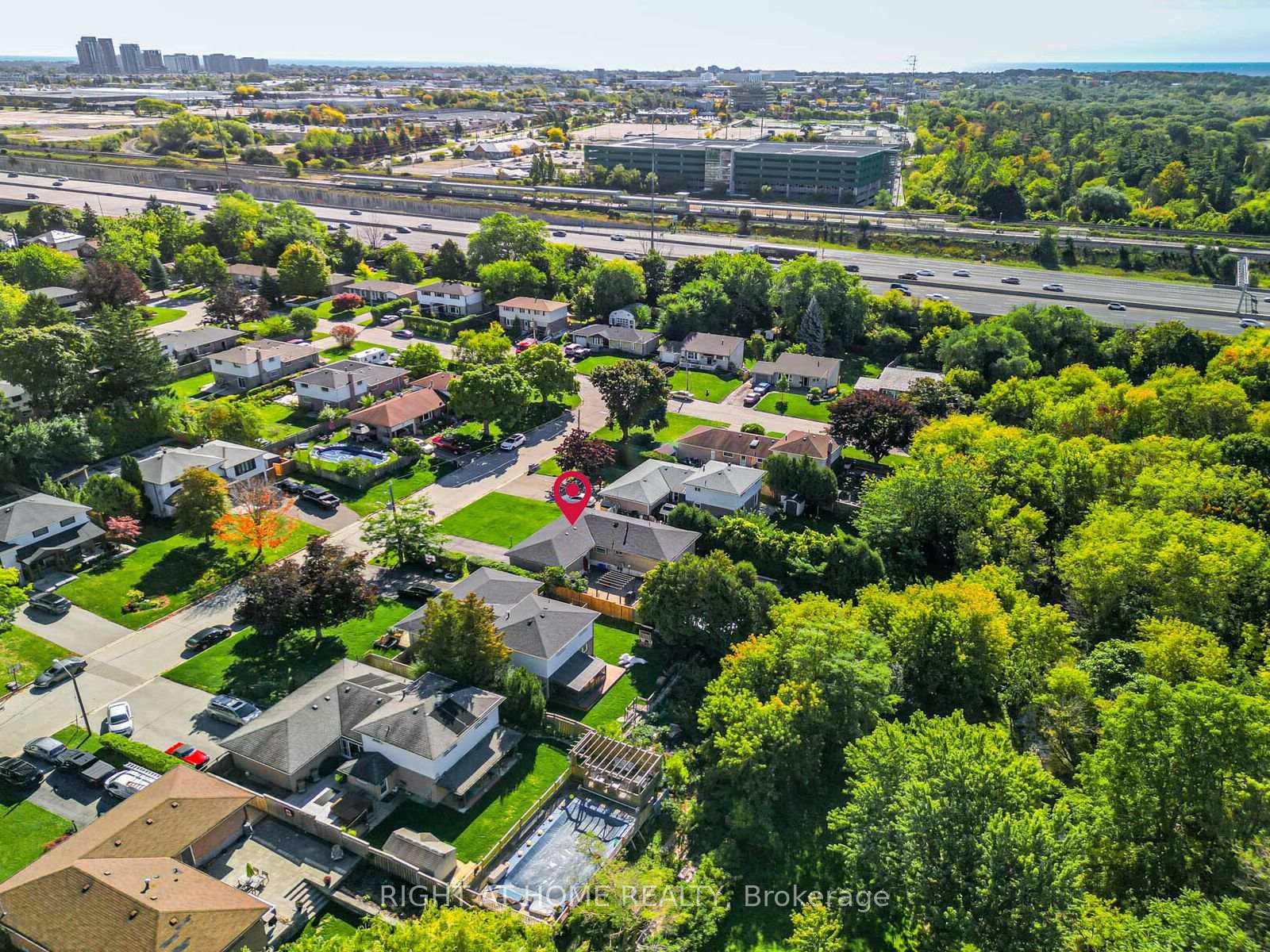 Photo 32 of 22 Jallan Drive, Ajax, Central West — HOMEH