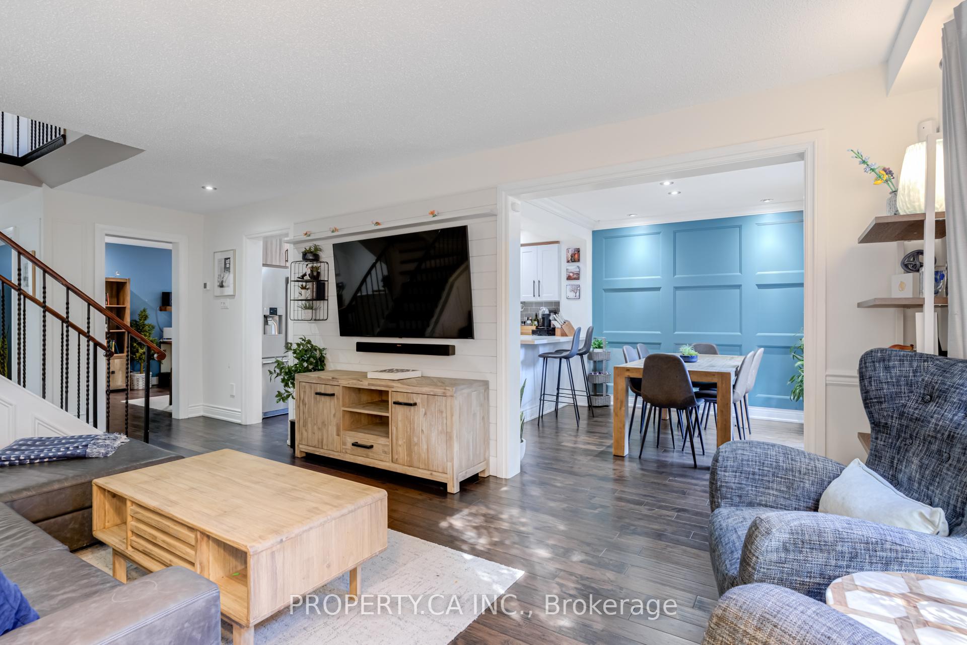 Photo 13 of 23 Gilmore Crescent, Vaughan, Brownridge — HOMEH
