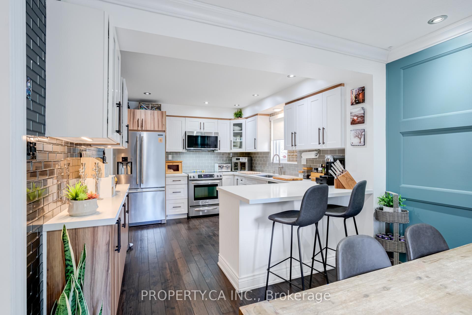 Photo 15 of 23 Gilmore Crescent, Vaughan, Brownridge — HOMEH