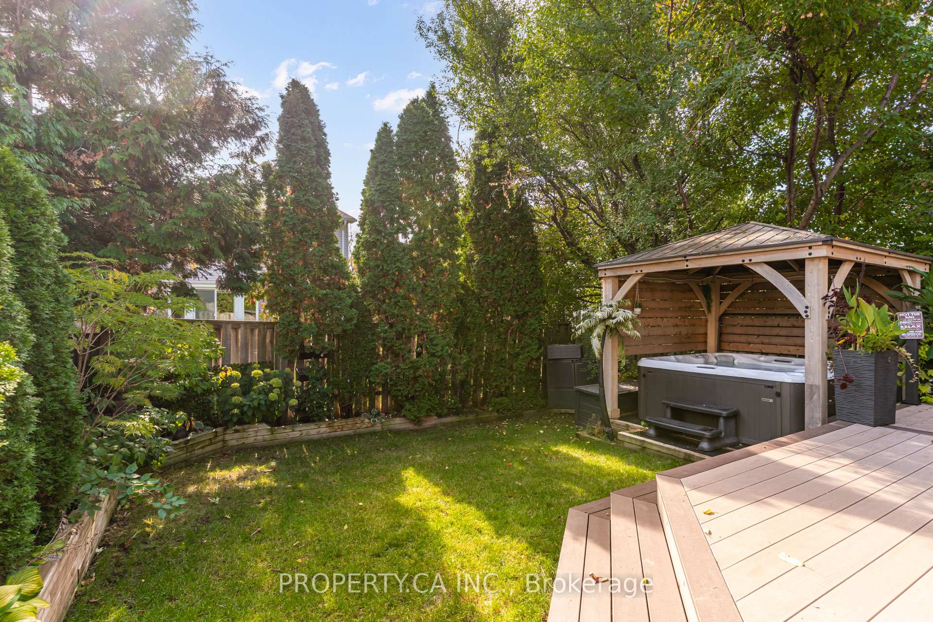 Photo 49 of 23 Gilmore Crescent, Vaughan, Brownridge — HOMEH