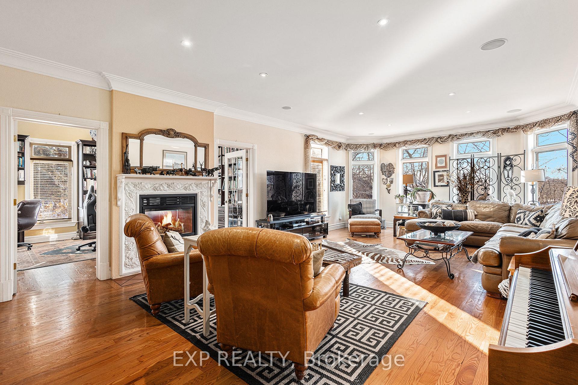 Photo 15 of 133 Balmoral Place, Ottawa, Faircrest Heights — HOMEH