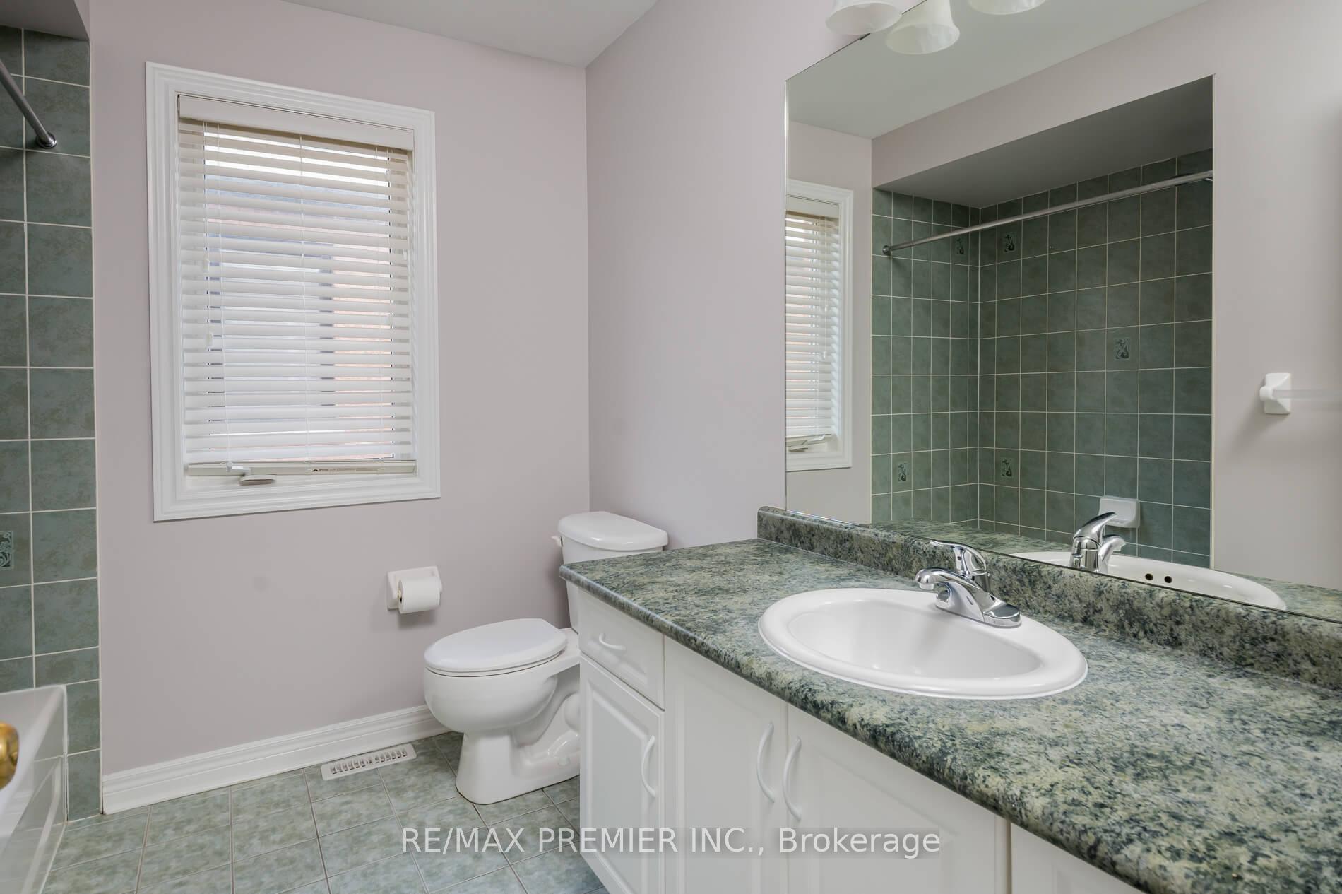 Photo 23 of 61 St Victor Drive, Vaughan, Vellore Village — HOMEH