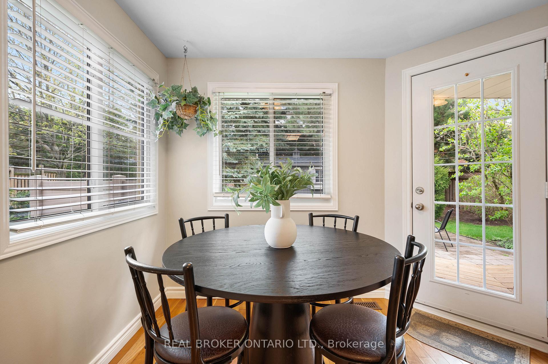 Photo 9 of 153 Thornberry Lane, Waterloo — HOMEH