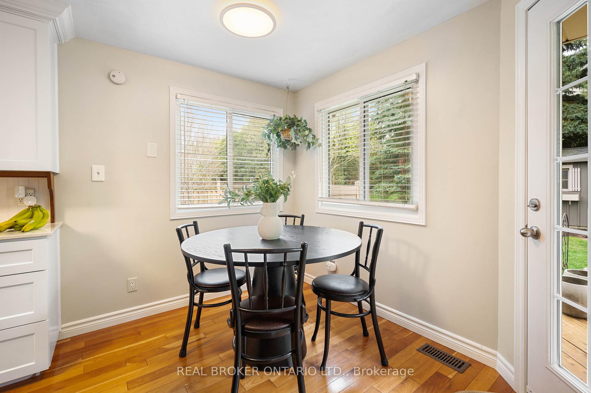 Photo 10 of 153 Thornberry Lane, Waterloo — HOMEH
