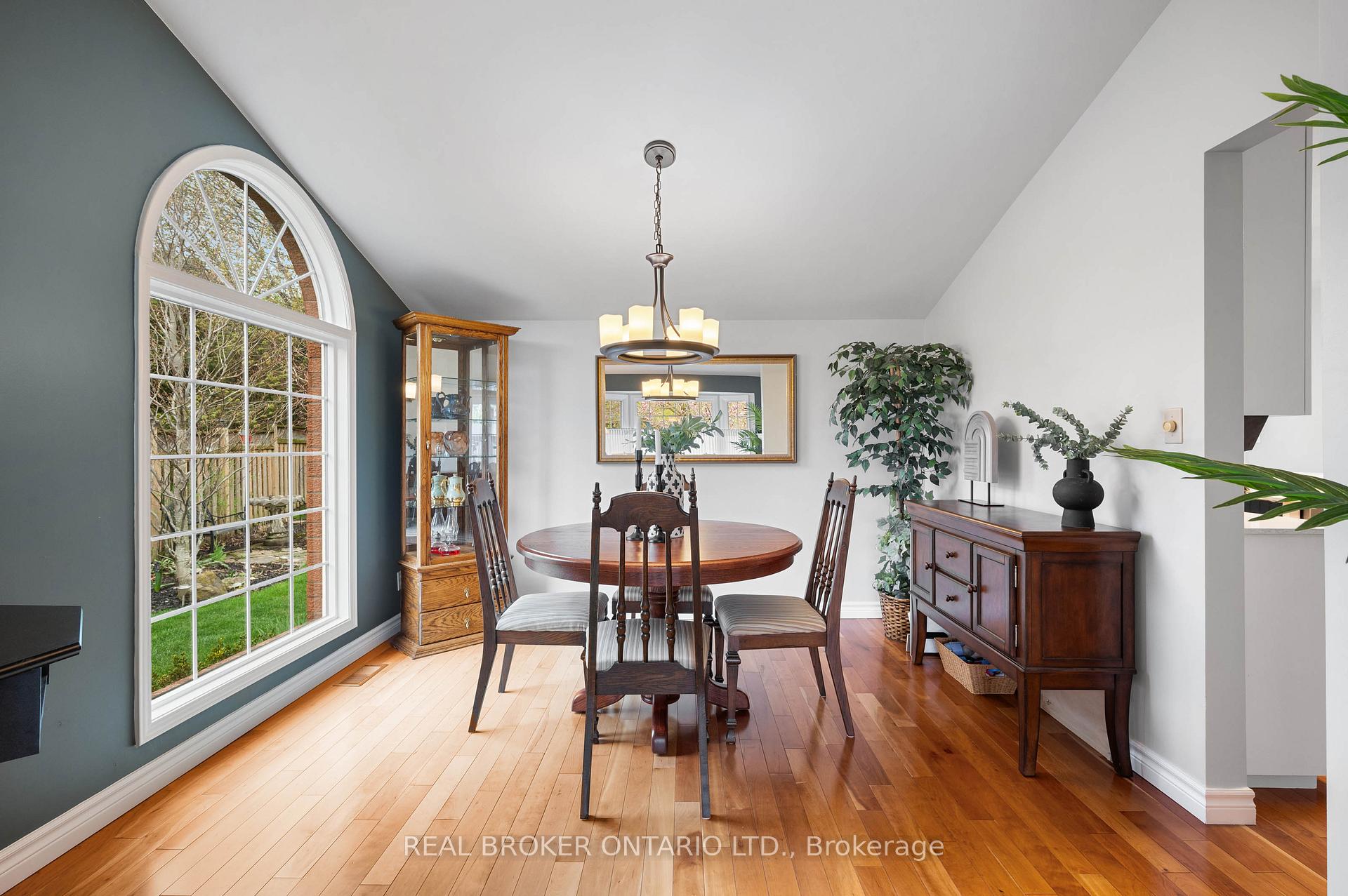 Photo 15 of 153 Thornberry Lane, Waterloo — HOMEH
