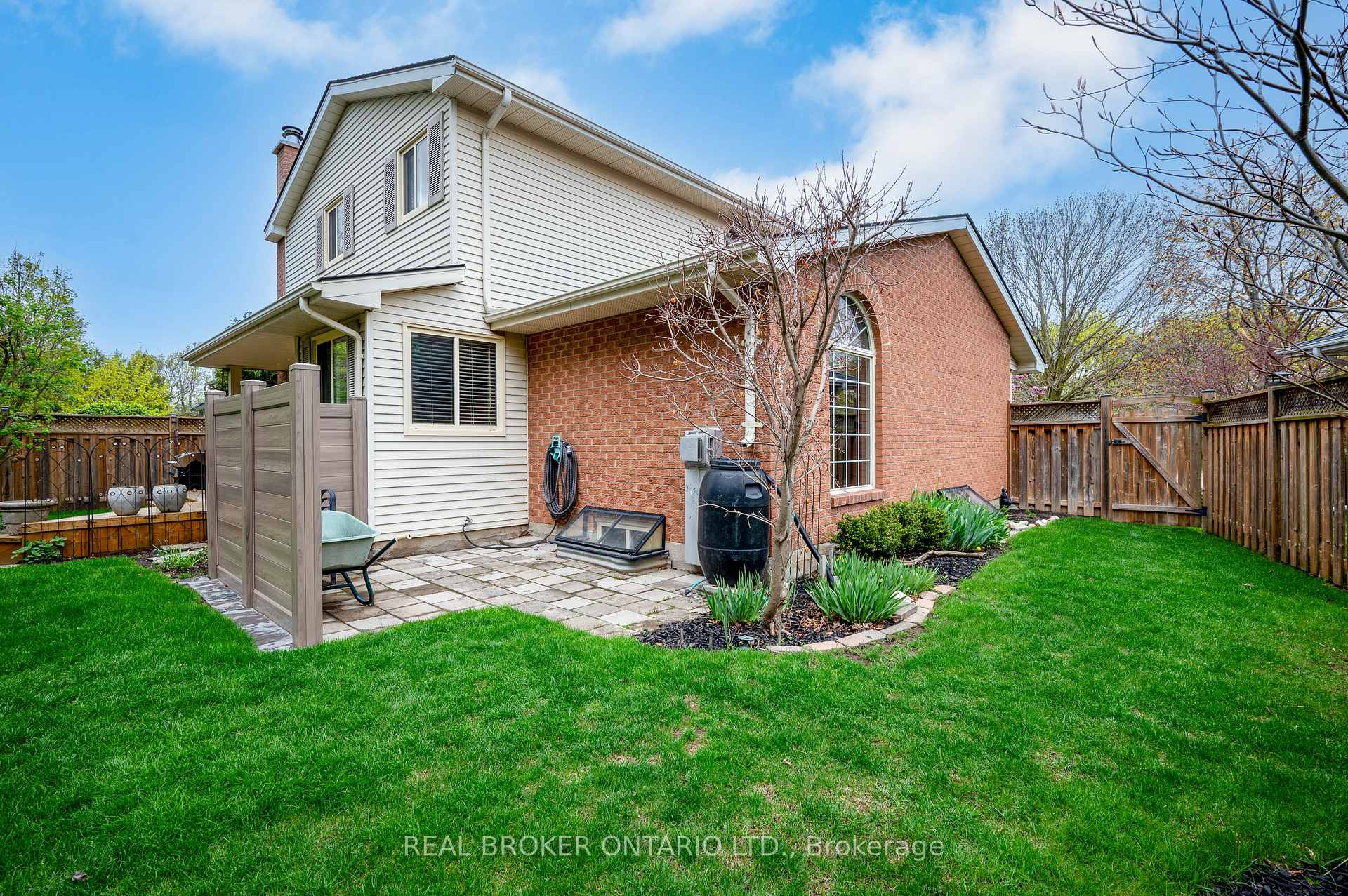 Photo 37 of 153 Thornberry Lane, Waterloo — HOMEH