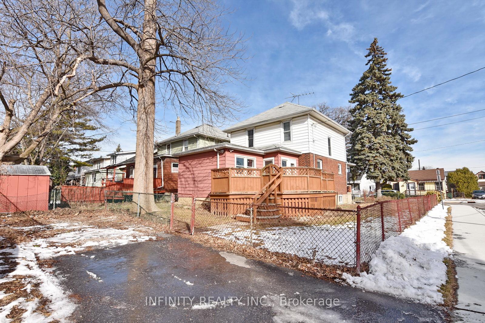 Photo 39 of 1243 Lillian Avenue, Windsor — HOMEH
