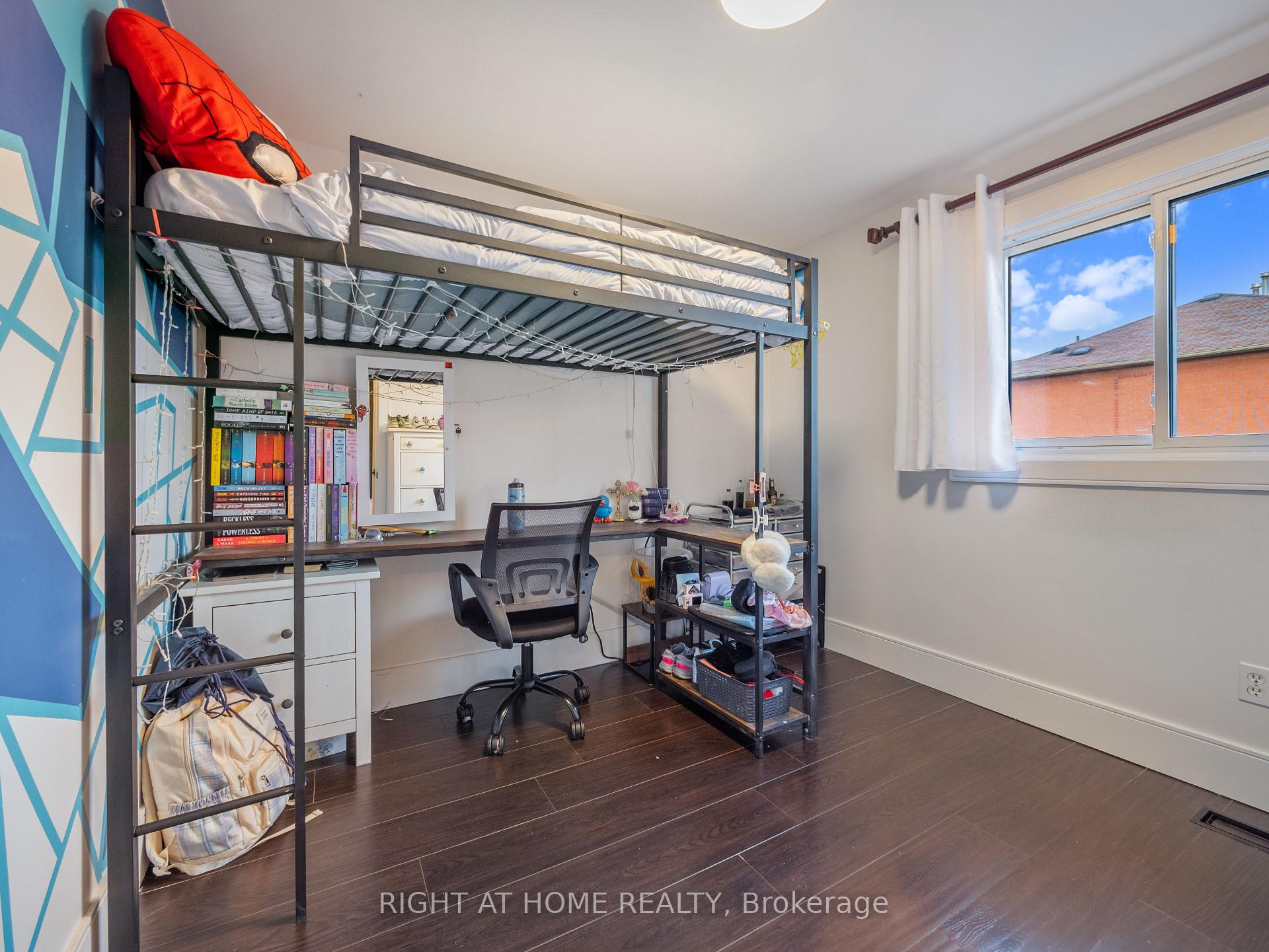 Photo 9 of 151 Kirby Crescent, Whitby, Blue Grass Meadows — HOMEH