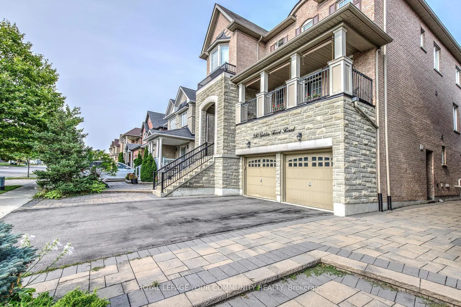 Front of Unit Ground Flr / W/O Basement, 310 Golden Forest Road