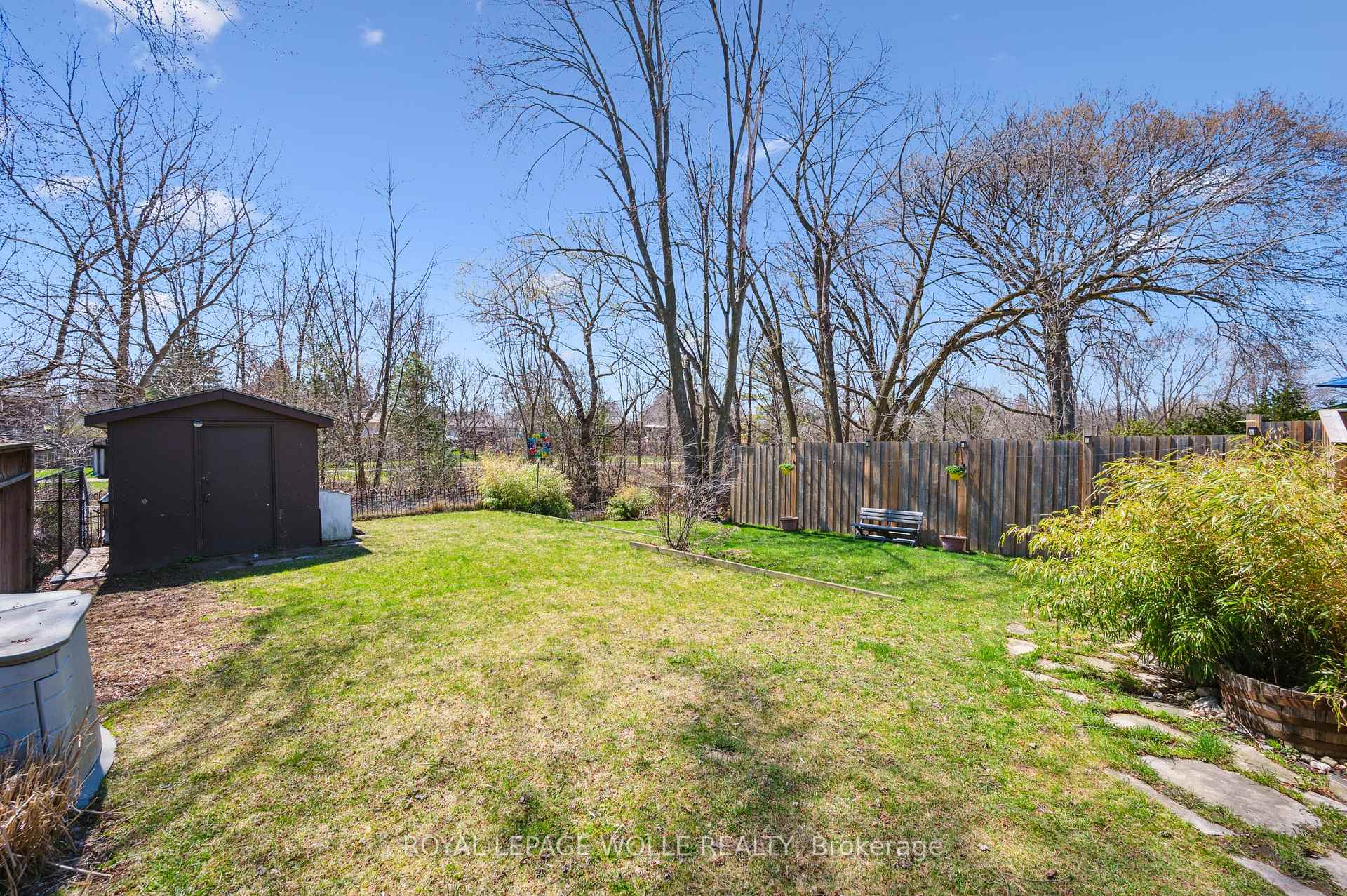 Photo 24 of 555 Fallingbrook Drive, Waterloo — HOMEH
