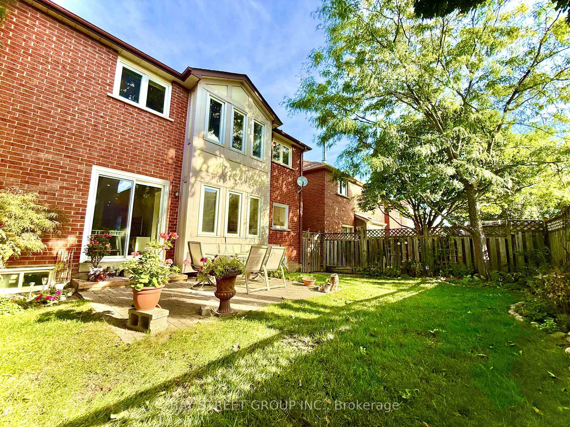 Photo 35 of 65 Rosedale Heights Drive, Vaughan, Uplands — HOMEH