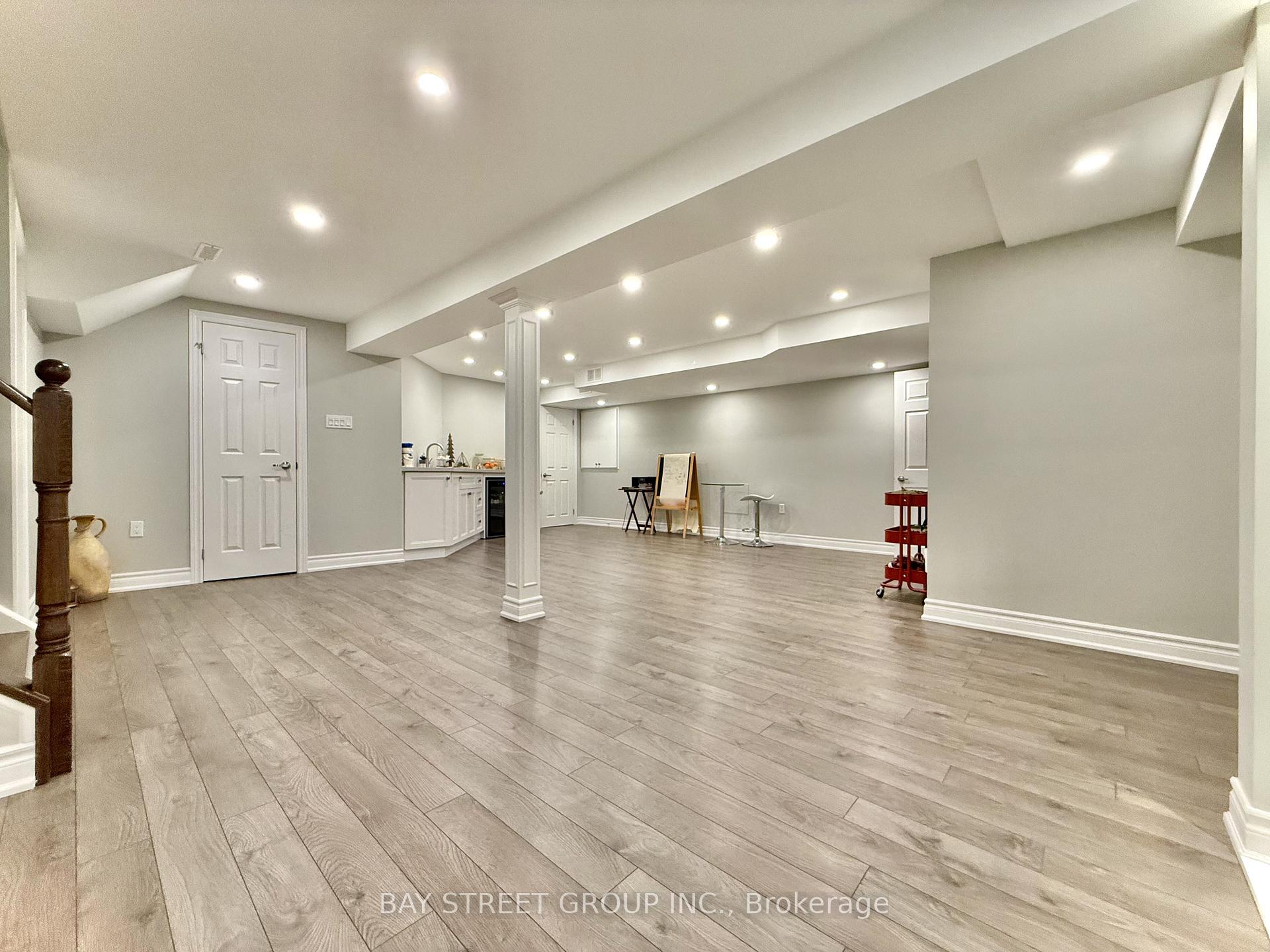 Photo 38 of 65 Rosedale Heights Drive, Vaughan, Uplands — HOMEH