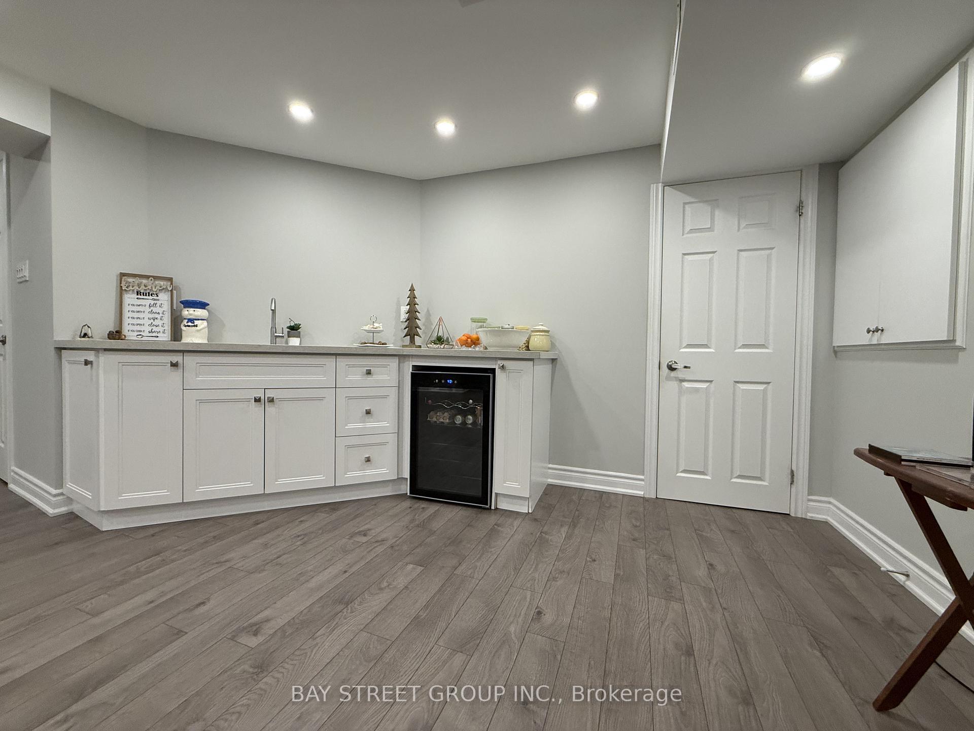 Photo 40 of 65 Rosedale Heights Drive, Vaughan, Uplands — HOMEH