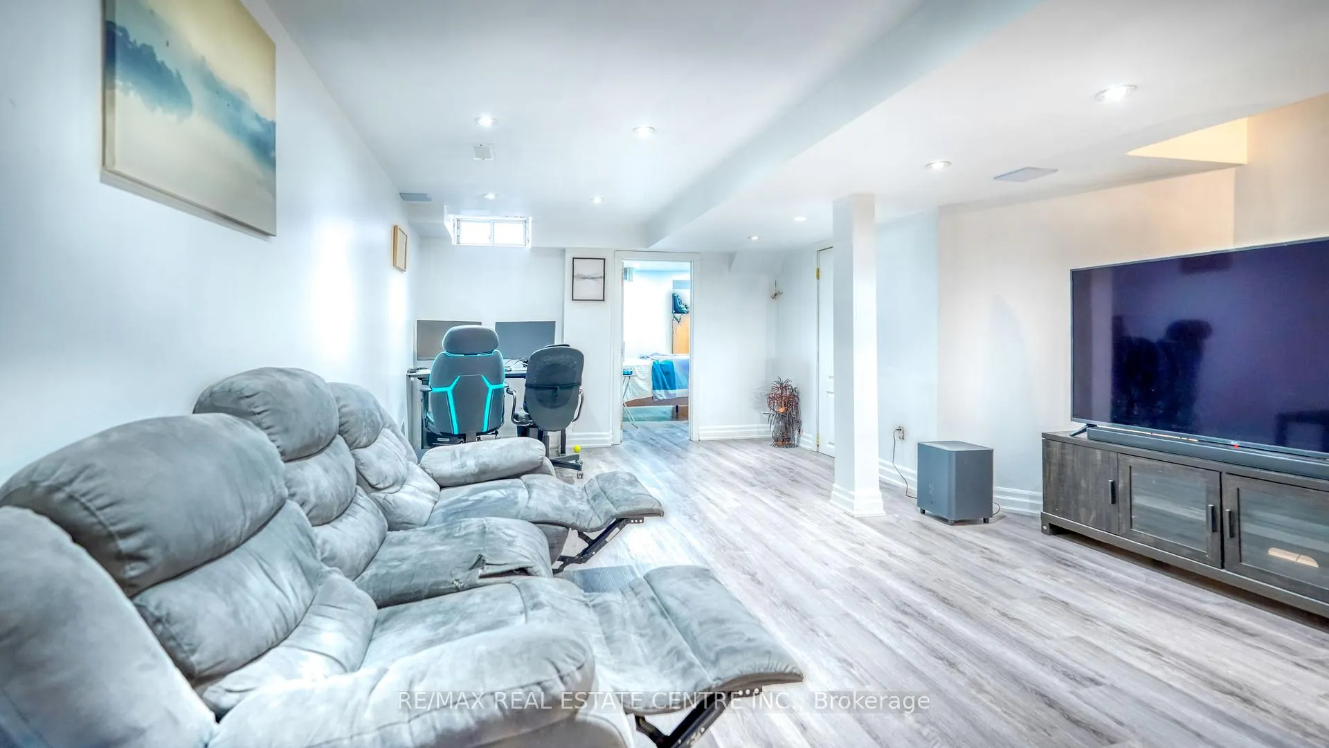 Photo 37 of 37 Shenandoah Drive, Whitby, Williamsburg — HOMEH