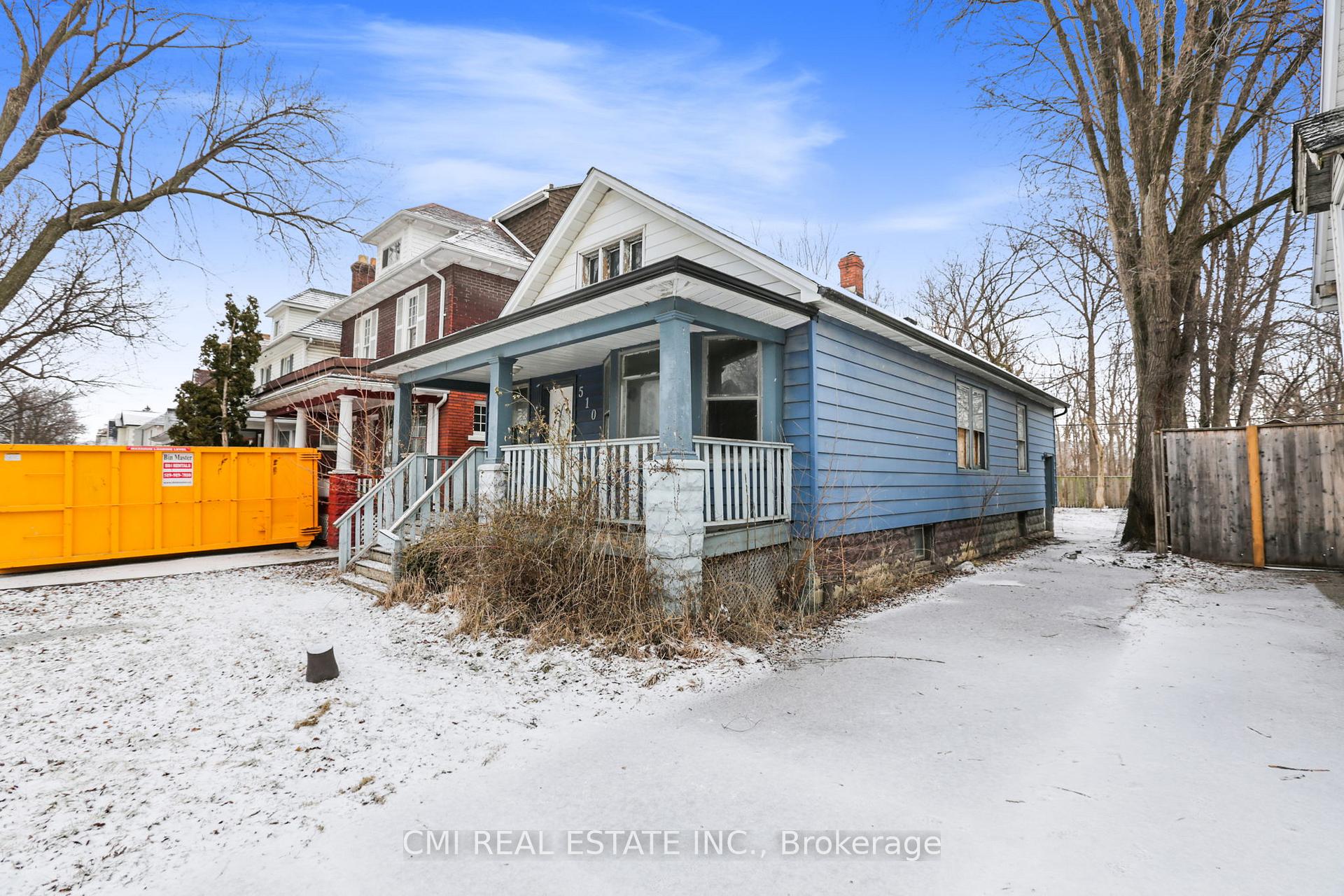 Photo 5 of 510 Crawford Avenue, Windsor — HOMEH