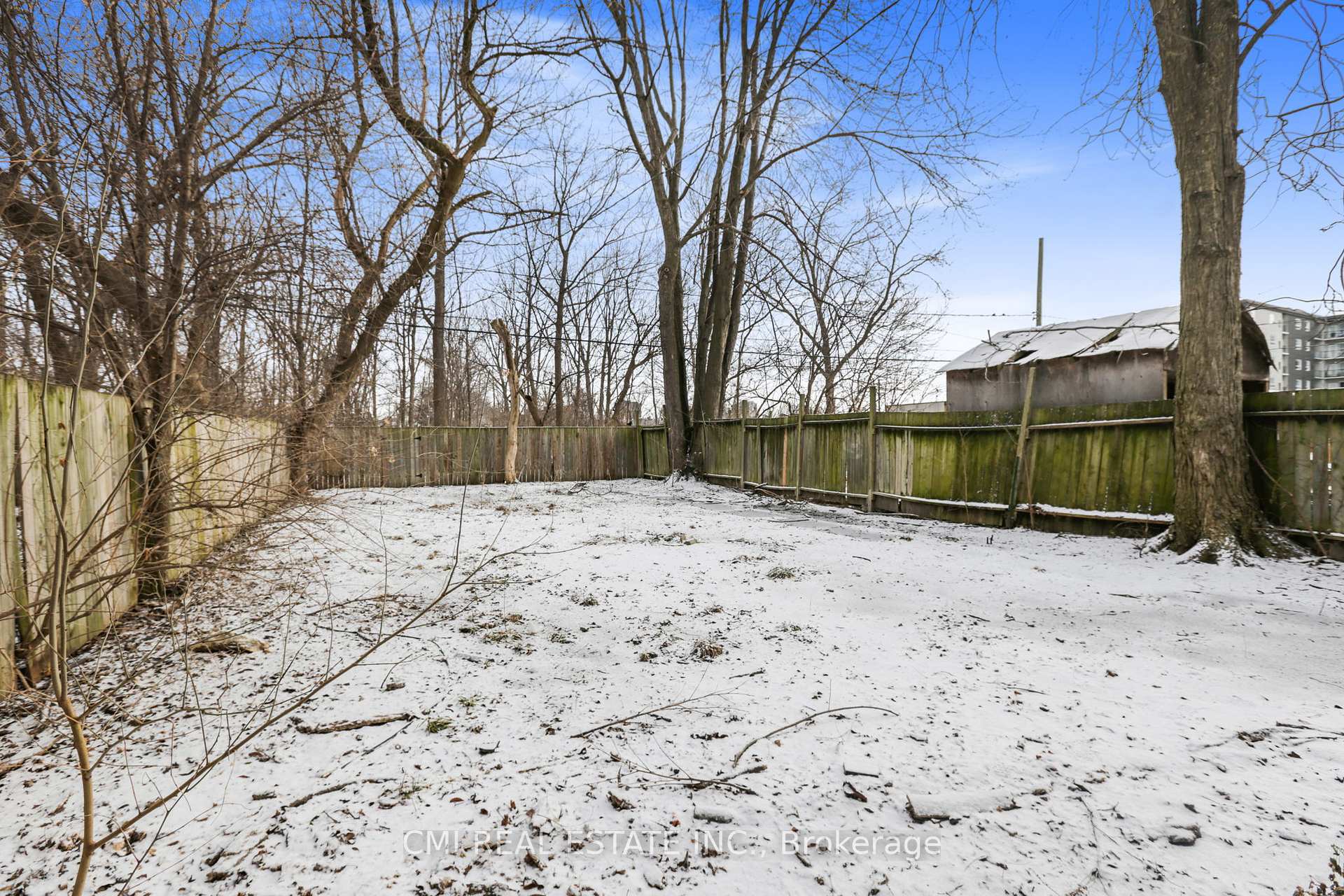 Photo 12 of 510 Crawford Avenue, Windsor — HOMEH