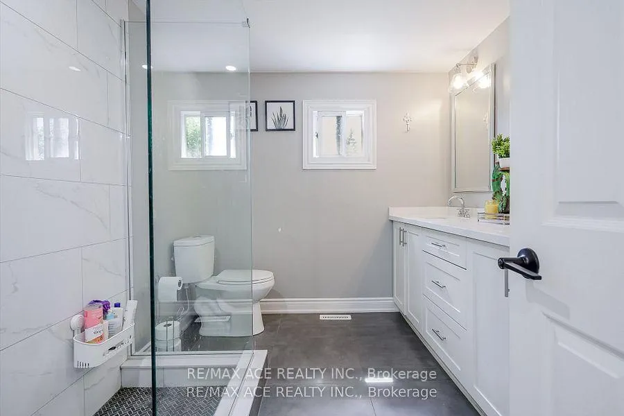 Photo 28 of 10 Maplewood Drive, Whitby, Blue Grass Meadows — HOMEH