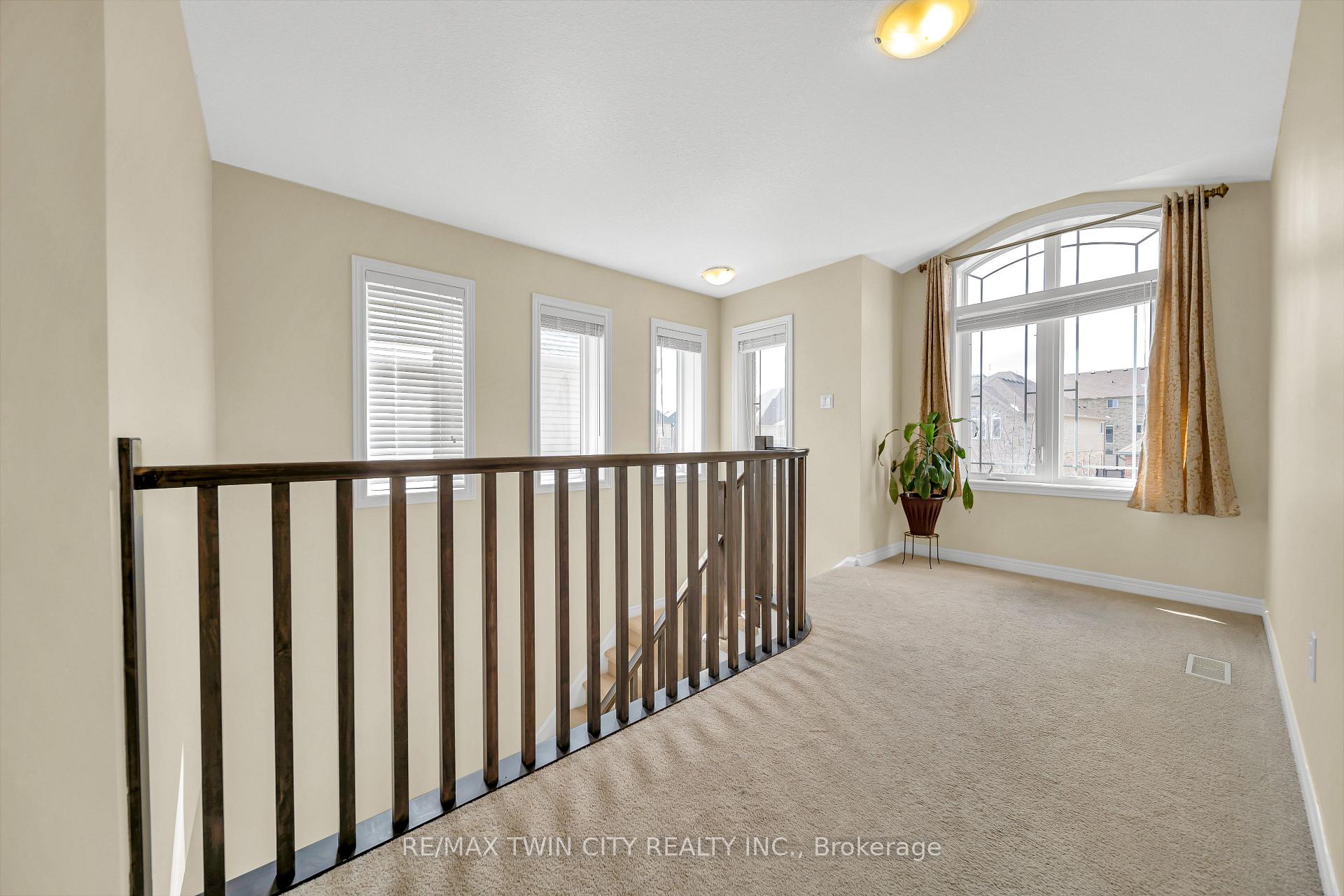 Photo 22 of 697 Sundew Drive, Waterloo — HOMEH