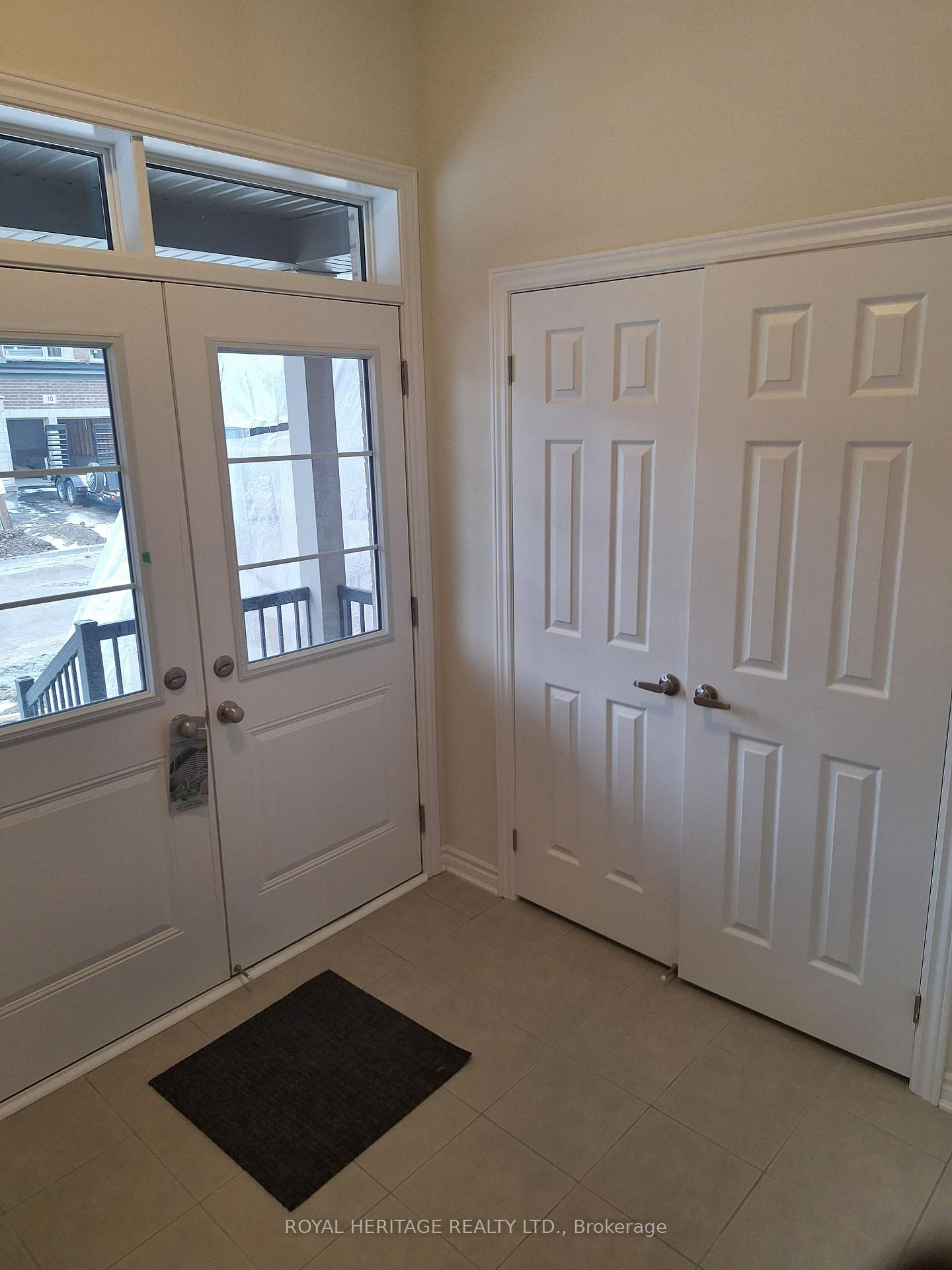 Photo 9 of 9 Waterfront Crescent, Whitby, Port Whitby — HOMEH