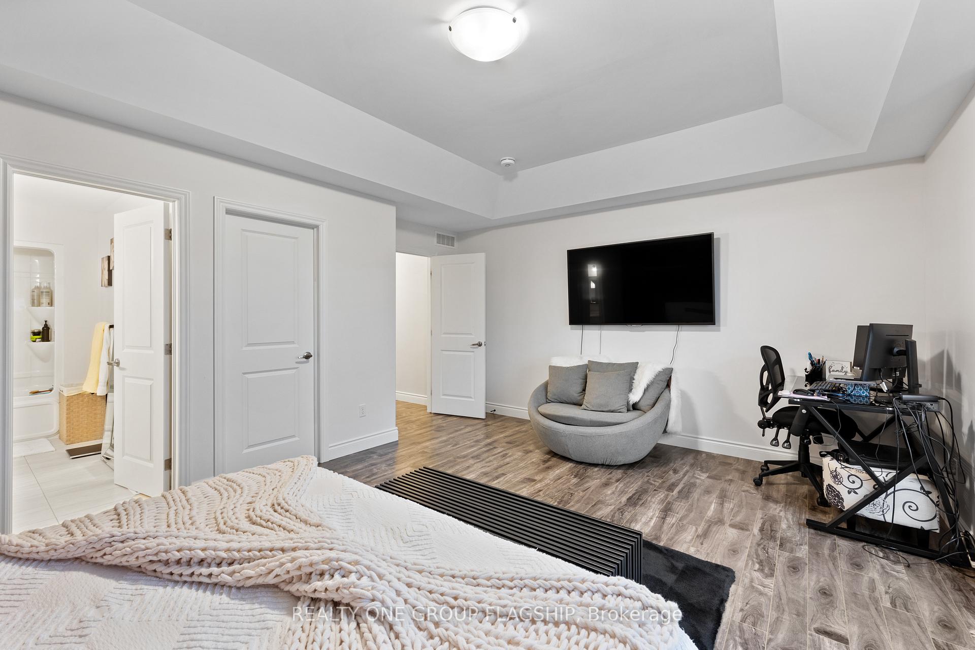 Photo 19 of 1176 Kamloops Street, Windsor — HOMEH