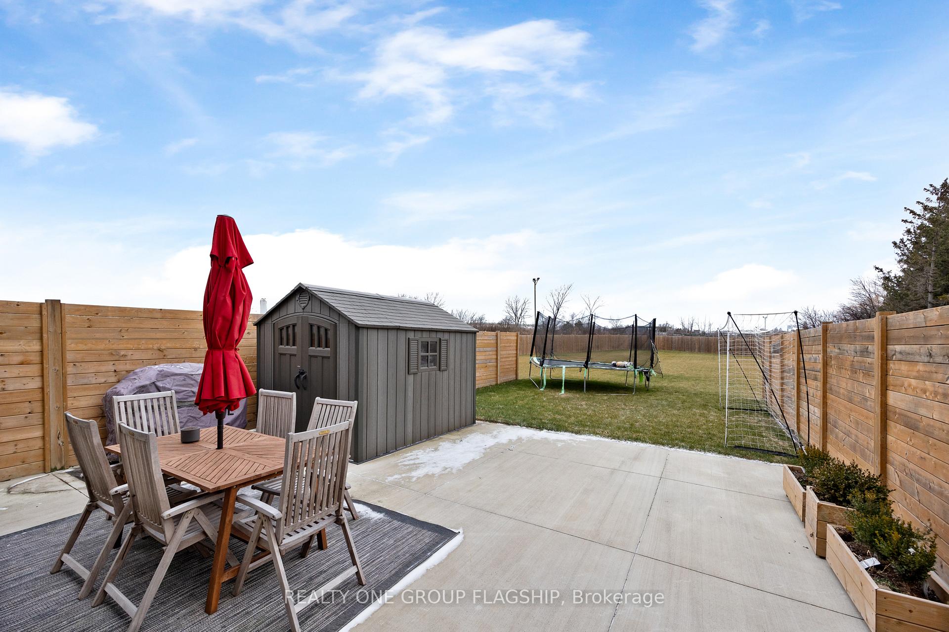 Photo 27 of 1176 Kamloops Street, Windsor — HOMEH