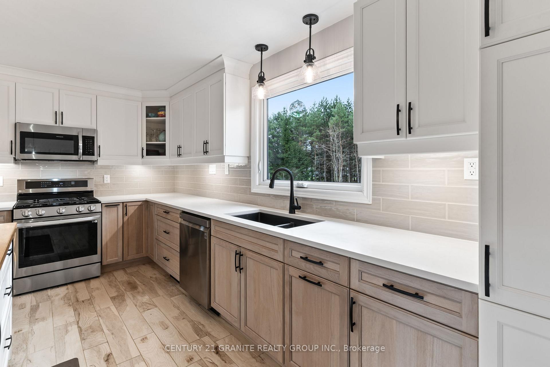 Photo 15 of 4 Airview Drive, Bancroft, Bancroft Ward — HOMEH