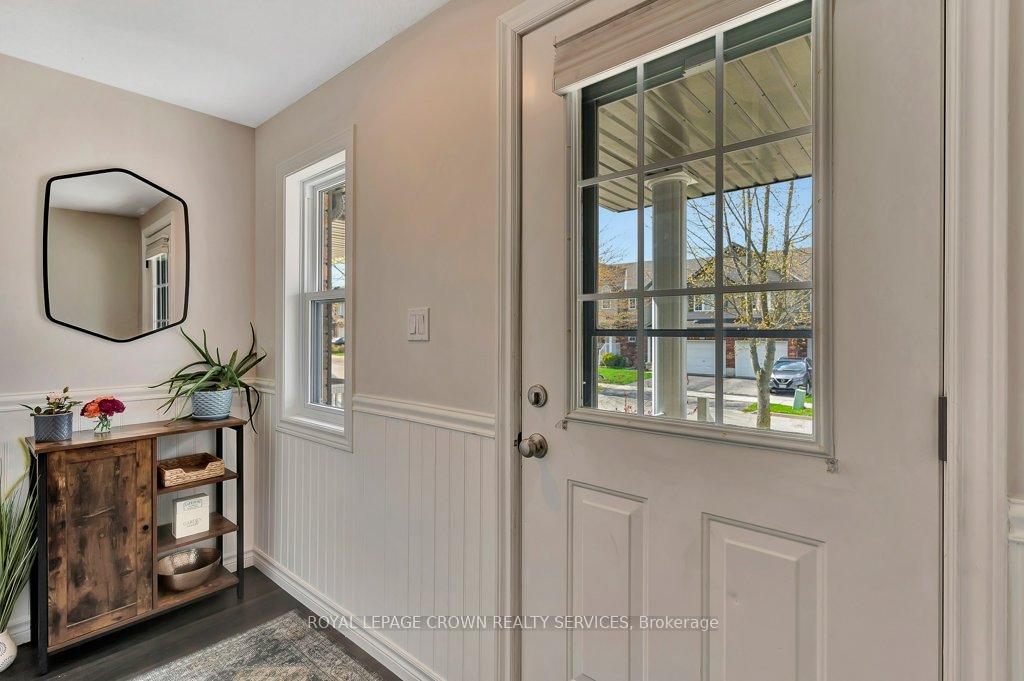 Photo 4 of 503 Virginia Creeper Street, Waterloo — HOMEH