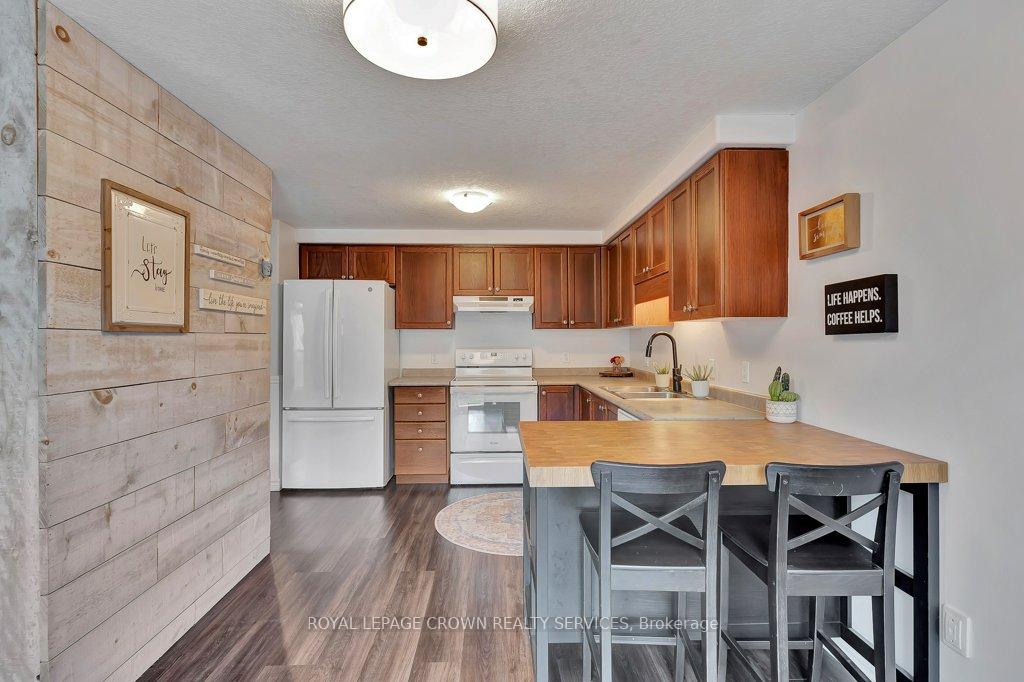 Photo 11 of 503 Virginia Creeper Street, Waterloo — HOMEH