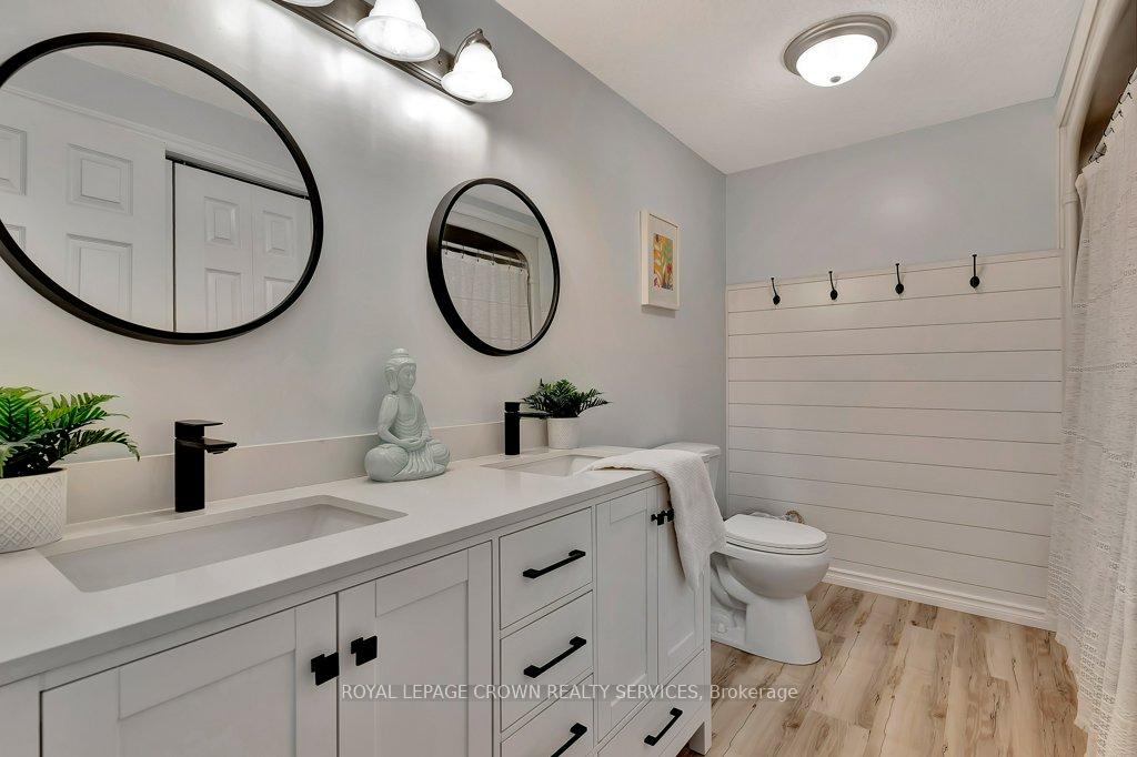 Photo 18 of 503 Virginia Creeper Street, Waterloo — HOMEH