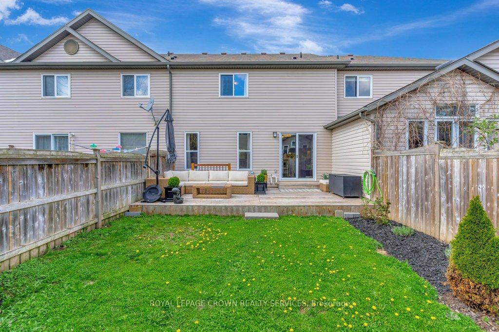 Photo 23 of 503 Virginia Creeper Street, Waterloo — HOMEH