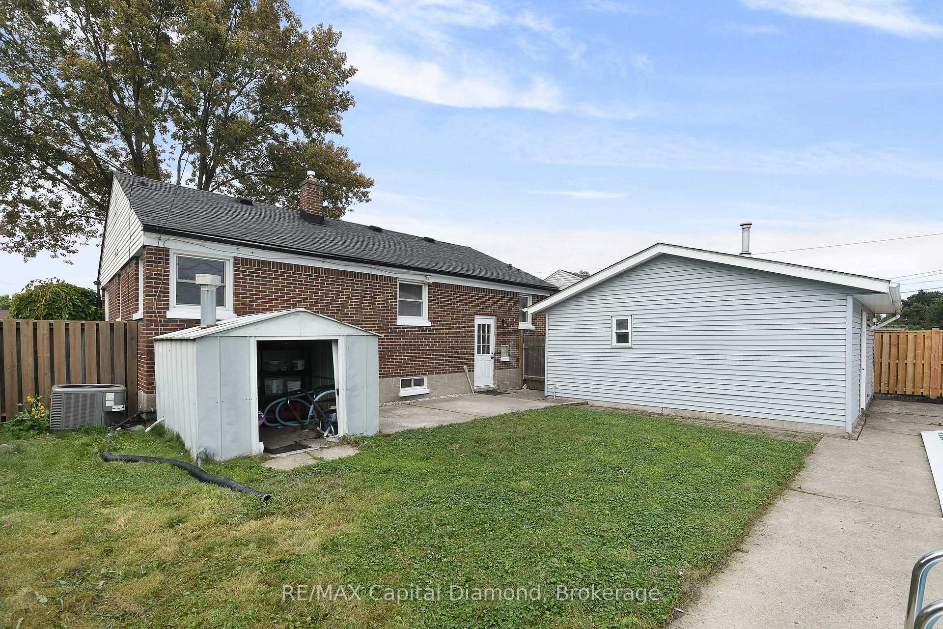 Photo 14 of 3521 Dominion Boulevard, Windsor — HOMEH