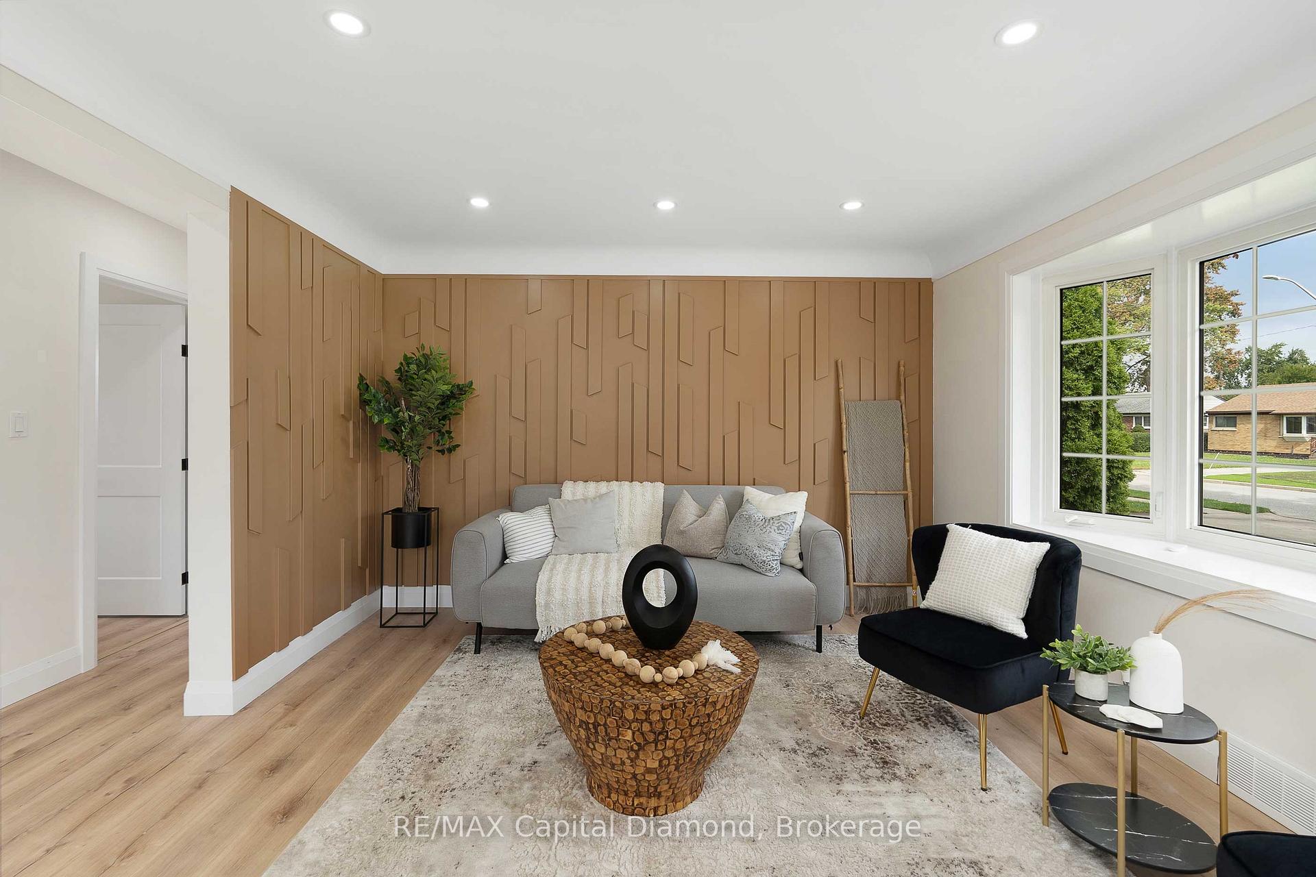 Photo 20 of 3521 Dominion Boulevard, Windsor — HOMEH