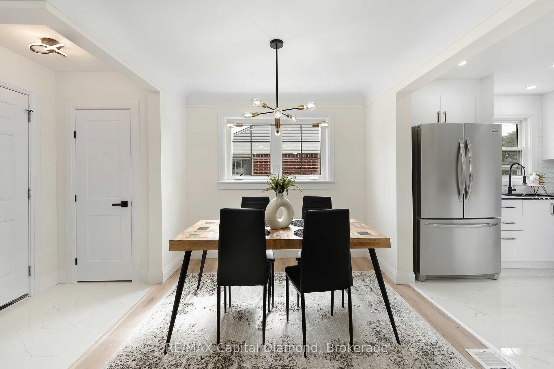 Photo 23 of 3521 Dominion Boulevard, Windsor — HOMEH