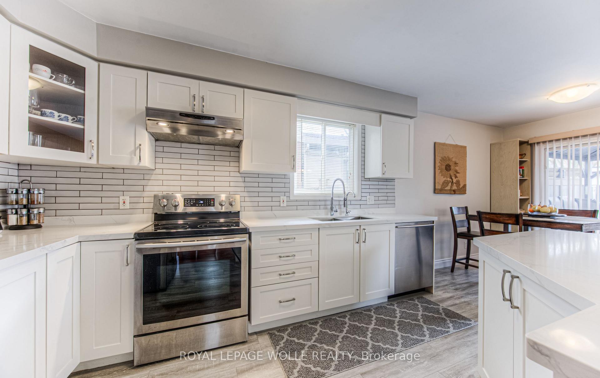 Photo 14 of 732 Grand Banks Drive, Waterloo — HOMEH