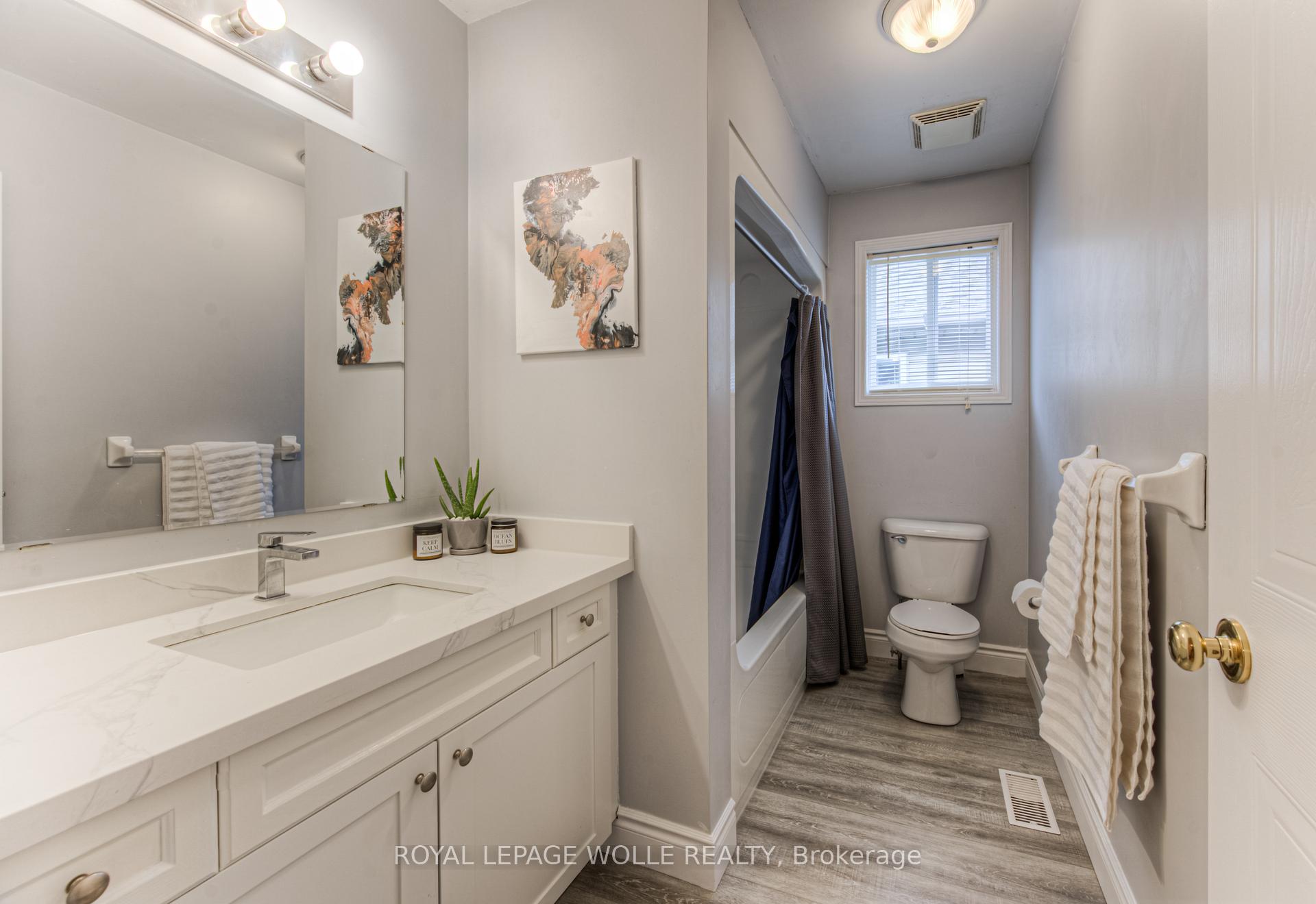 Photo 26 of 732 Grand Banks Drive, Waterloo — HOMEH